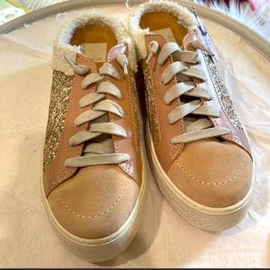Dolce Vita Slip on , fleece lined sneakers